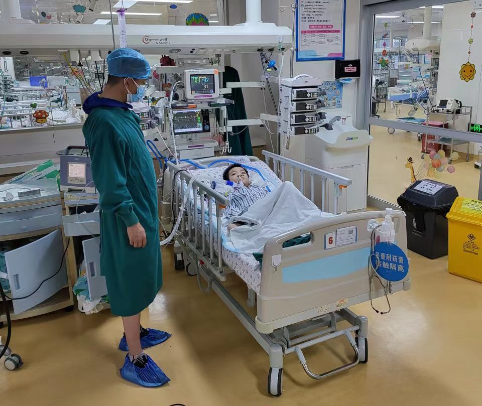 简阳市跨省救护车出租公司